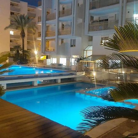 Apartamento En El Centro De Salou Bagian luar foto