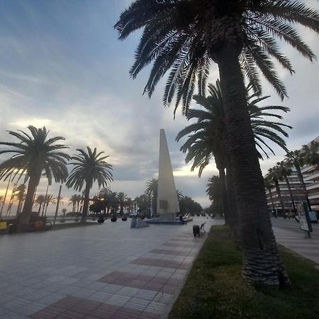 Apartamento En El Centro De Salou Bagian luar foto